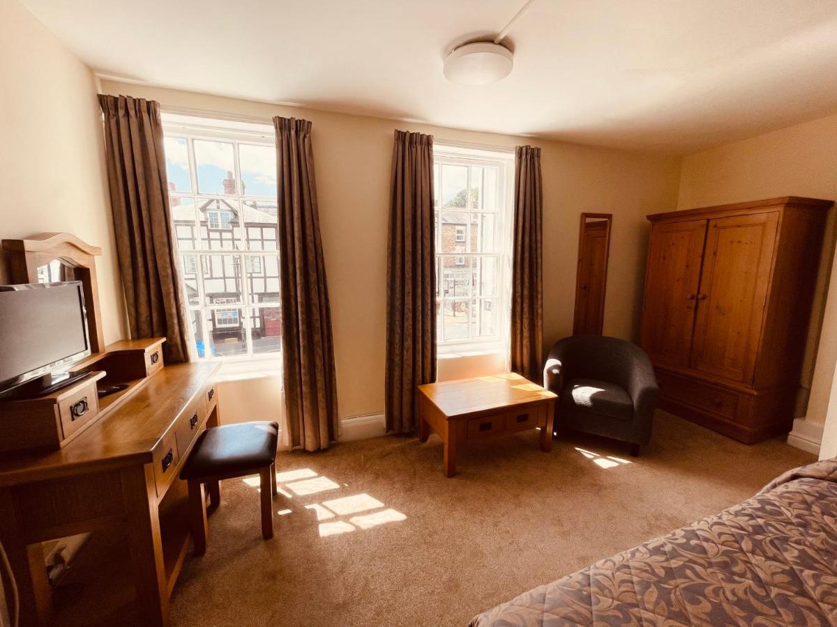 Cain Valley Hotel Llanfyllin ภายนอก รูปภาพ