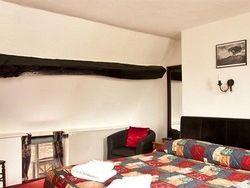 Cain Valley Hotel Llanfyllin ภายนอก รูปภาพ