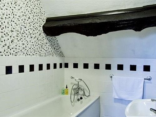 Cain Valley Hotel Llanfyllin ภายนอก รูปภาพ