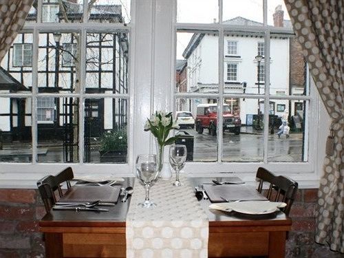 Cain Valley Hotel Llanfyllin ภายนอก รูปภาพ