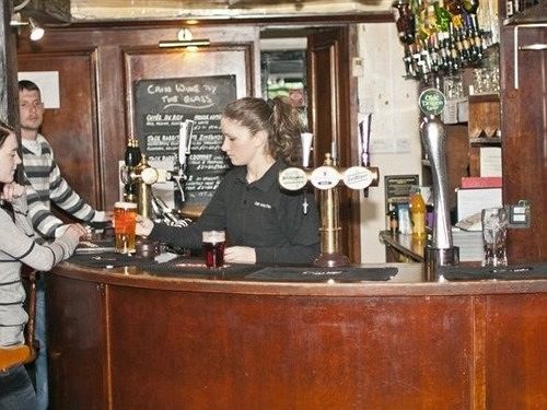 Cain Valley Hotel Llanfyllin ภายนอก รูปภาพ